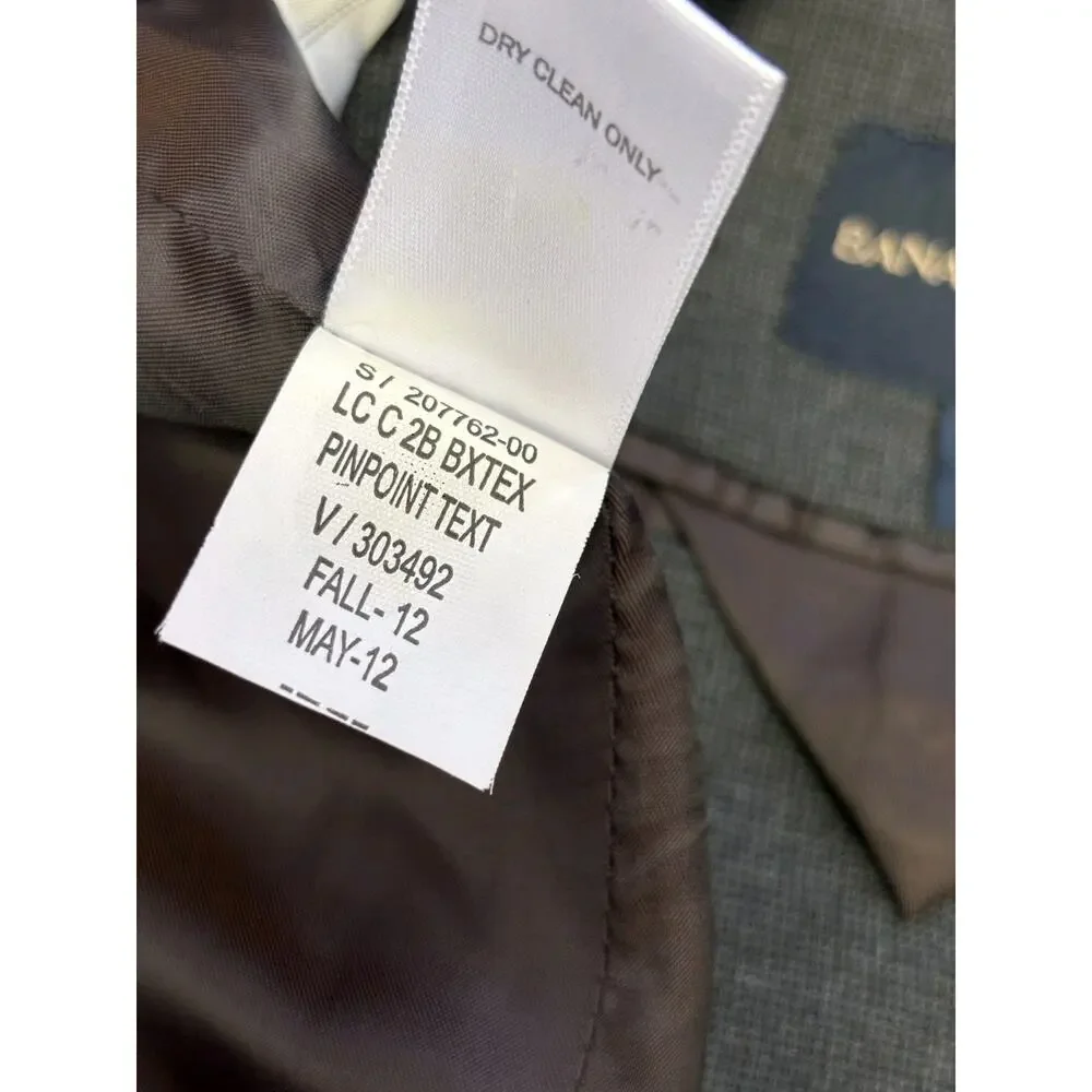 Banana Republic Blazer Men’s Size 44R Gray Ckeck Two Button Sport Coat